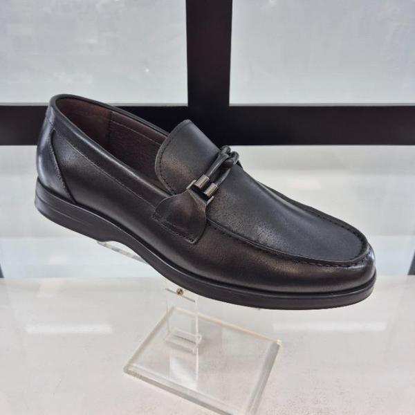 HC11 牛革メンズローファー K7T5U33P919 (45336020)