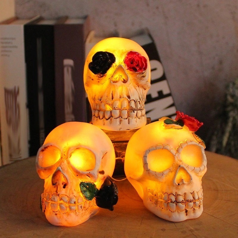 ハロウィンホット販売発光スカルオーナメント 2024 ゴーストフェスティバルパーティークリエイティブスカルレストランバー雰囲気装飾