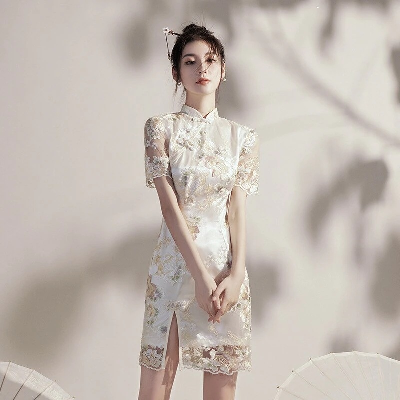 レースチャイナドレス年新しい若い気質モダンスタイルの女の子改良バージョンドレス