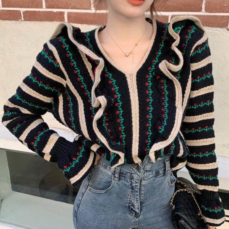 レディース トップス ニット セーター 長袖 萌袖 Vネック 襟なし ワイド フリル ふわふわ 伸縮性 かわいい 大人可愛い きれいめ シンプル カジュアル おしゃれ かっこいい レトロ こなれ感