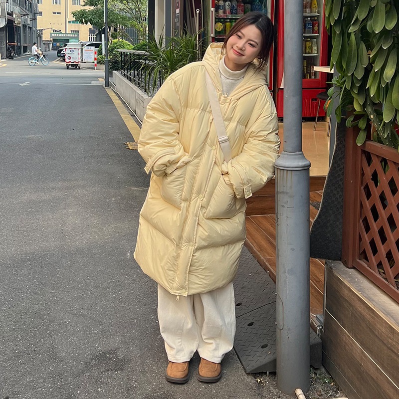 黄正小フード付きダウンジャケットレディースフード付き2024冬ゆったり厚手暖かいホワイトダックダウンジャケットロングスタイル