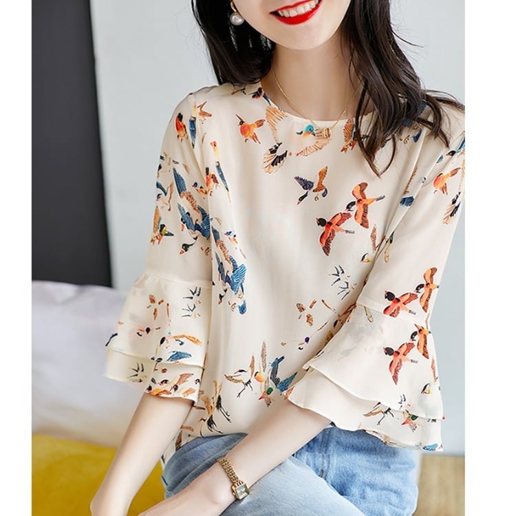 トップス シャツ カットソー 袖あり 5分袖 フレア セミフレア シフォン かわいい 大人可愛い きれいめ シンプル 大人 おしゃれ 柄 春 夏 秋 30代 40代 50代 レディース OL 通勤 お 6,720円