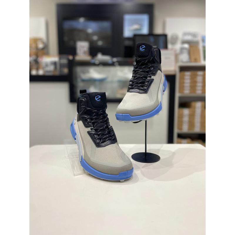 [驪州店] 男性バイオーム2.1Xマウンテンゴアテックス防水機能ハイトップスポーツスニーカーマルチ823804