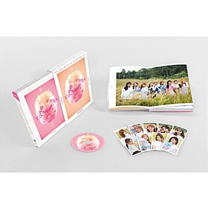 Twice MONOGRAPH TWICEcoaster : LANE1 photobook(152p)+ DVD(30min)+photocard(9ea) 29,593円