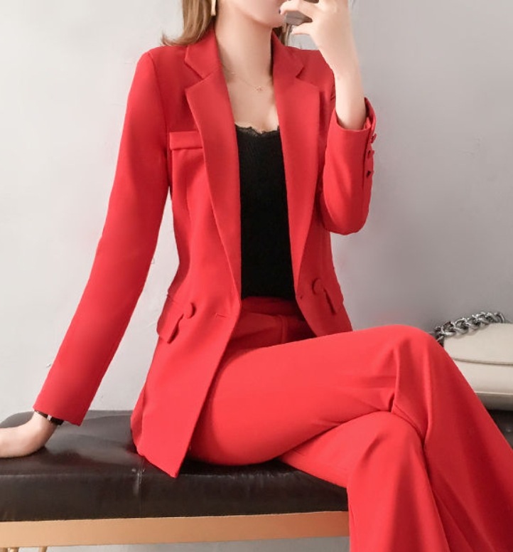 セットアップ デート モテアイテム スーツ タイト 細身 可愛い きれいめ 上品 おしゃれ かっこいい 可愛い ラブリー キュート ガーリー クール モード系 セクシー エレガント 存在感