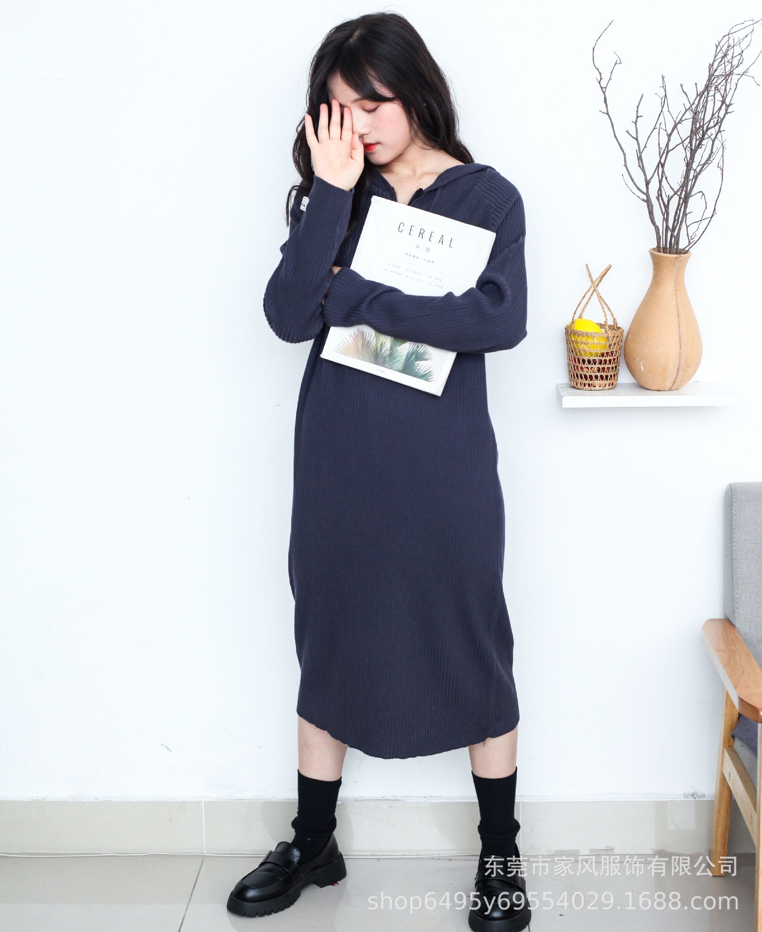【誠実】 数量限定 特売 2022新しいニットドレス怠惰なスタイルのデザインジッパーフード付き気質ベースロングスカートセー
