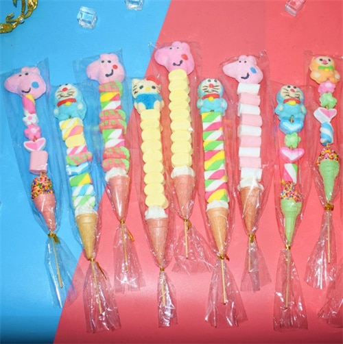 こどもの日 こどもの日 キャンディマシュマロ チュアンチュアンル岩ひょうたん串 漫画動物の形を詰め込みました 誕生日プレゼント
