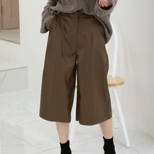 [東大門タウン] レザーレザー7分パンツ2color