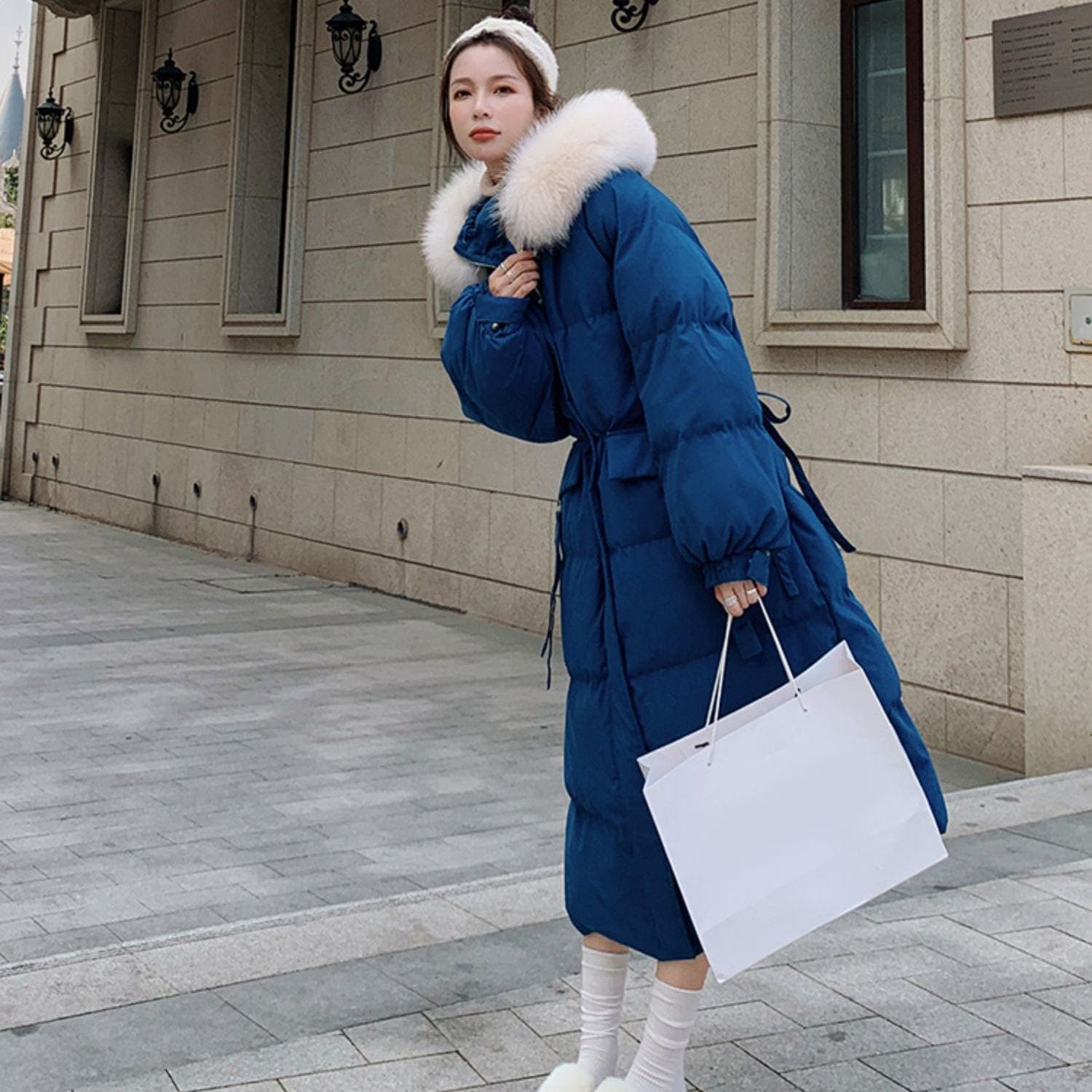 秋冬 ロング 中綿ジャケット 綿入れ レディース 厚手 保温 防寒コート ウエスト引き締め 着痩せ フード付きアウター