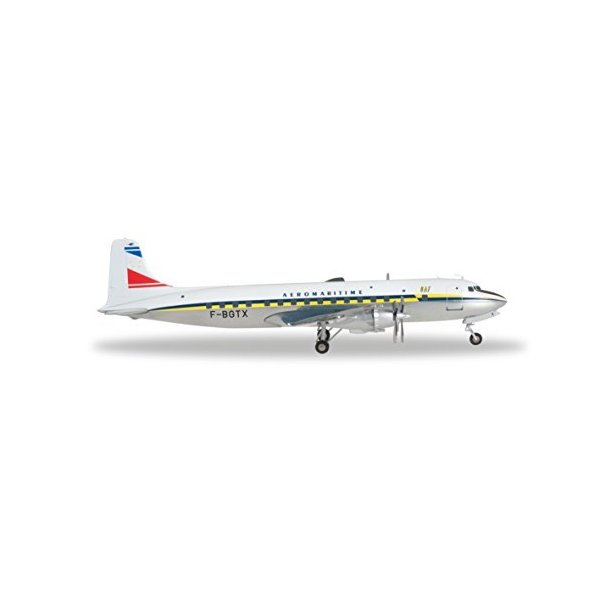 Herpa 556606 Model Aircraft UAT Union Aromaritime de Transport Douglas DC-6B Aeroplane 並行輸入品