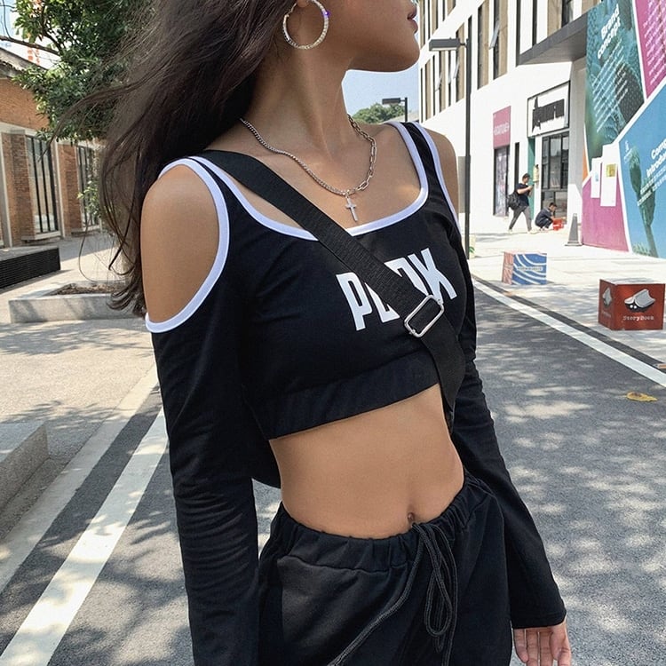 カットソー ロンT ミニ丈 ショート丈 l ストリート トップス レディース 肩出し オフショル風 カッコイイ クール 個性的 黒 無地 英文字 長袖 肩見せ 肌見せ へそ出し タンクトップ風