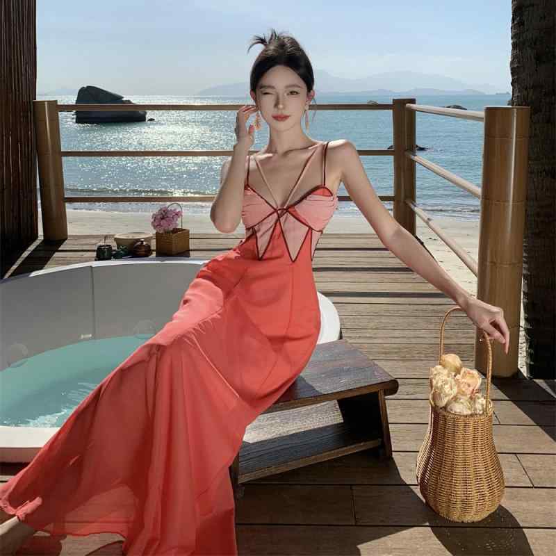 レディース ファッション サスペンダードレス コントラストカラー 魅惑的 ホリデースタイル エレガント フェアリー バックレス ビーチ ロングドレス 高級感 旅行 エレガント フローラル ロマンティッ