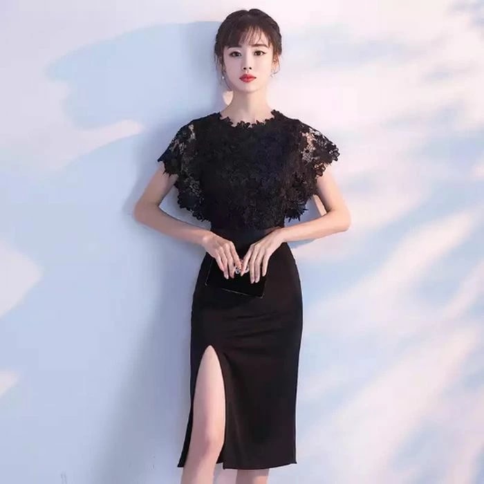 パーティードレス 韓国 ドレス 個性的 ワンピース プチプラ オケージョン 黒 ブラック レース タイト スリット ミディアムワンピース フレアスリーブ シック エレガント クラシカル 華やか 上品