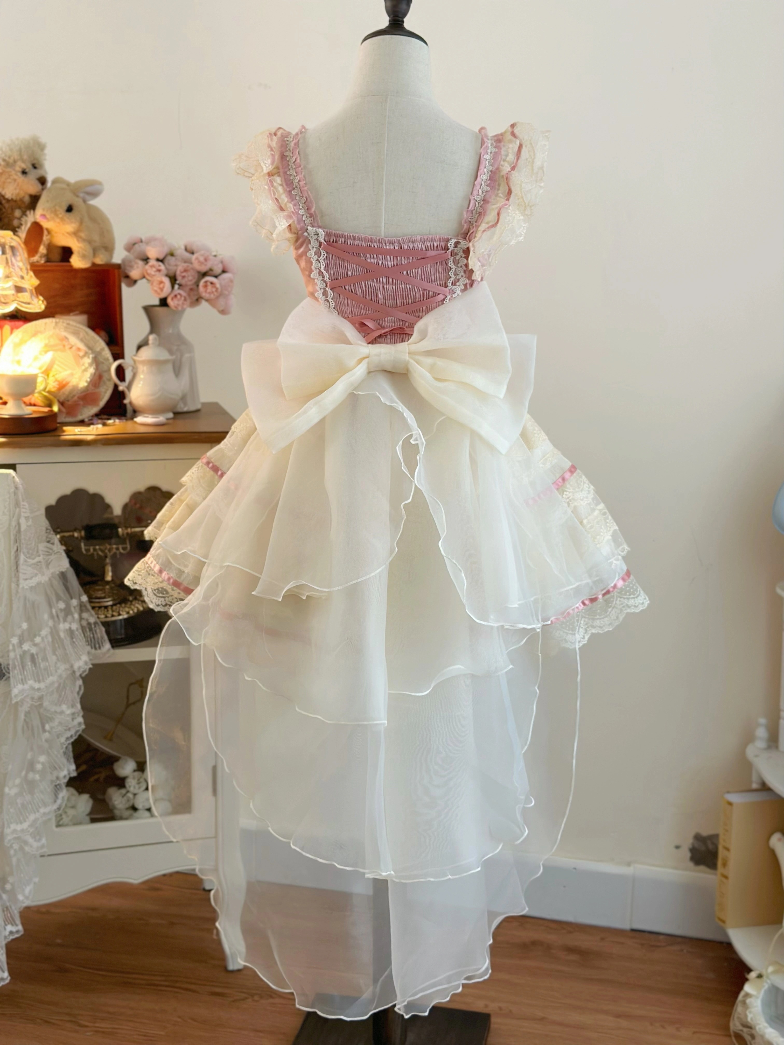 パーティーイベント用品ハロウィンコスチューム服 甘め 衣装 短纳期 ファッション系 セ ガーリー 学園祭 大人 トップス+スカート+バックレースリボン 仮装 文化祭 ハロウィン 今年 3点 レディ 7,929円