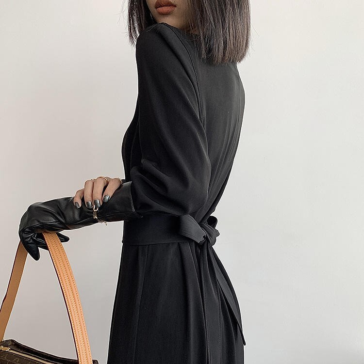 レディース ワンピース ロング 長袖 ラウンドネック フレア Aライン リボン ハイウエスト 大人可愛い きれいめ シンプル カジュアル 上品 無地 春 秋 入学式 入園式 卒業式 卒園式 謝恩会