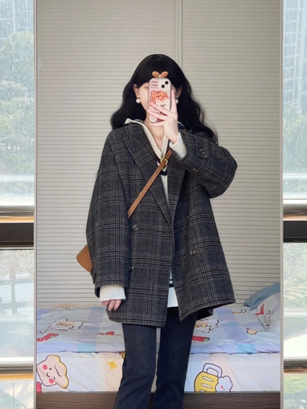 格子スーツのラシャコート女2024秋冬の新型韓国系の小柄な気質は短い毛のコートを厚くしている
