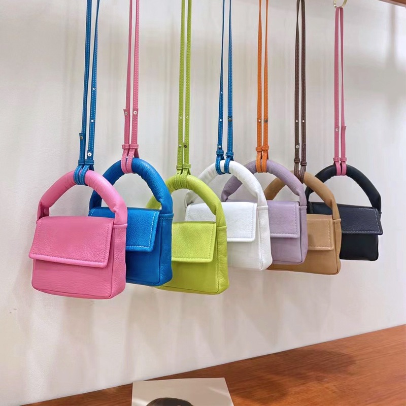 少女系新型ファッション真皮小方包羊皮ハンドバッグ小衆シンプルシングルショルダーバッグ