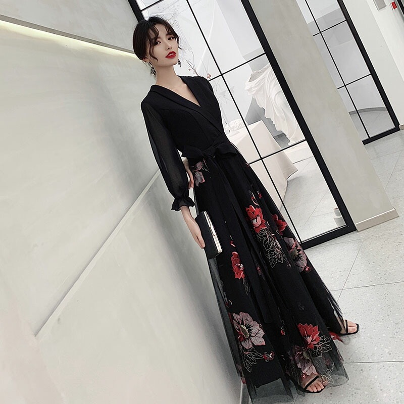 ウェディングドレス ウエディングドレス カラードレス パーティードレス イブニングドレス Aラインドレス 黒 花柄 長袖 ロングスリーブ Vネック フォーマル カクテルドレス 発表会ドレス 演奏会 ブ