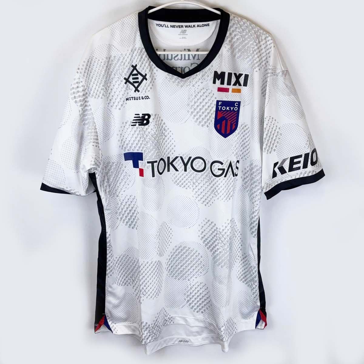 【中古・未使用品】ニューバランス FC東京 2025 FP2nd AWAY オーセンティック ショートスリーブ ユニフォーム 3XL AMT55231 NEW BALANCE