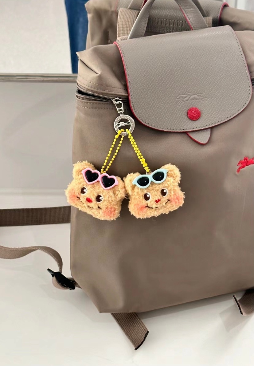 Qoo10] バターベアぬいぐるみキーホルダーインギフ : バッグ・雑貨