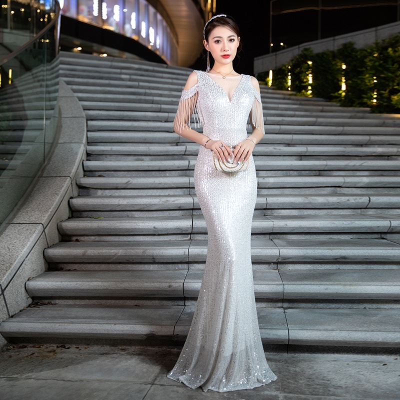 ドレス ワンピース ウェディング パーティー 結婚式 二次会 披露宴 演奏会 発表会 舞台 キャバ ダンス 衣装 コスプレ 謝恩会 演劇 ラウンジ クラブ ロング 袖なし ノースリーブ Vネック