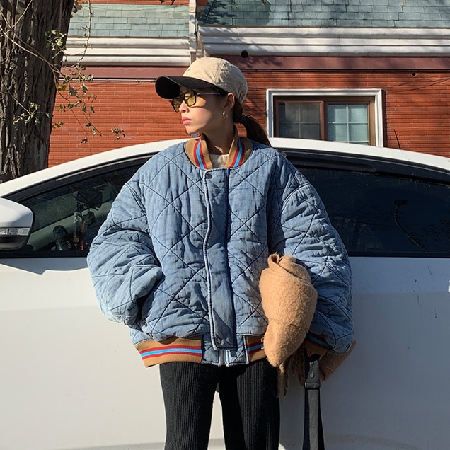 アウター ジャケット デニムジャケット ミディアム丈 長袖 ハイネック 前開き ボタン 中綿 かわいい 大人可愛い きれいめ シンプル 上品 おしゃれ かっこいい カジュアル レトロ ラフ ルーズ 11,260円