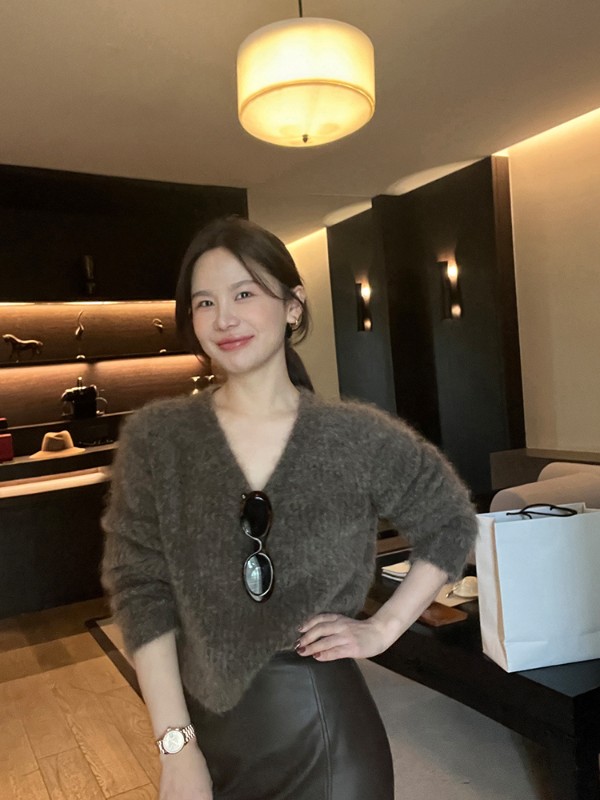 10/31 軽くて柔らかい_ハイプロポーションベビーモヘアセーター