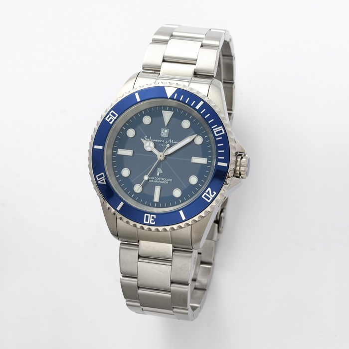 腕時計 電波ソーラーウォッチ SM22110-SSBL