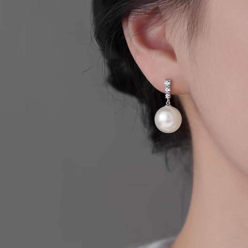 【1点ご購入 で10点プレゼントいたします】女性のためのパールイヤリングハイエンドセクシーなシルバーイヤリング2025イヤリング