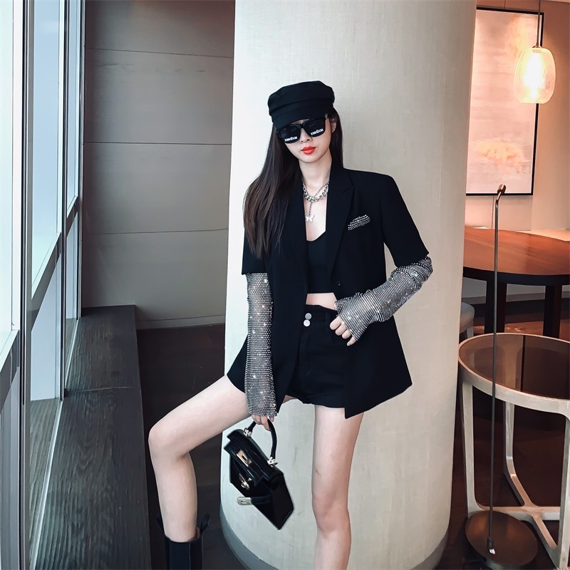 ラインストーンスリーブジャケット テーラードジャケット キラキラ ルーズ スーツジャケット ブラックジャケット ジャケット アウター スプリングジャケット レディース 可愛い オシャレ D525