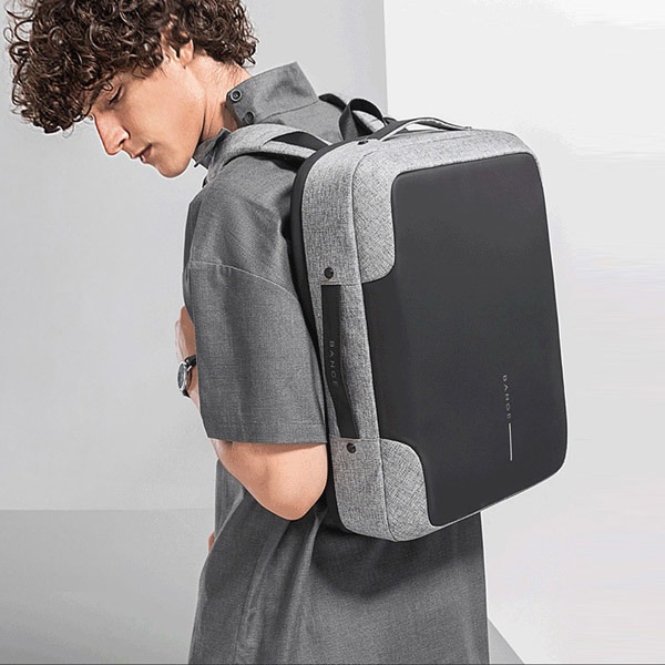 DICUBO)ビジネス USBポート ツーウェイ バックパック DCK1197