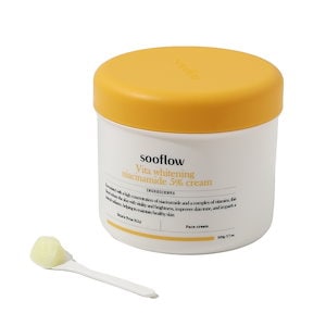 Qoo10] WRINKLE TURN Queen Holiday 24K Go : スキンケア