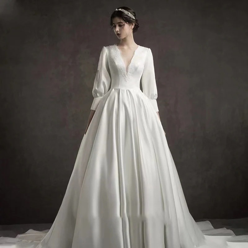 ウェディングドレス ウェディングドレス白 パーティードレス V襟 簡約 花嫁ロングドレス 露背 結婚式 トレーンライン 二次会 エレガント お呼ばれ 挙式hs5262
