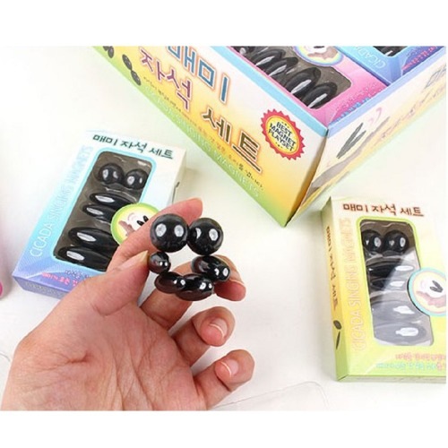 セミマグネットセット×30個不思議な面白い遊びおもちゃグループプレゼント誕生日こどもの日