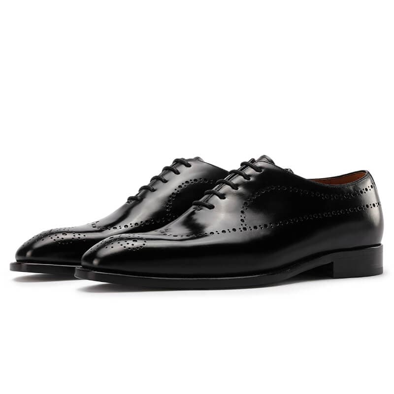 【サイズ交換無料】ビジネスシューズ メンズ革靴 ホールカット Uチップ ウイングチップ 靴紐 フォーマル カジュアル ギフト 天然牛革 本革 ゴム底 木製底 通気性 幅広甲高 男性 ブラック ブラウン
