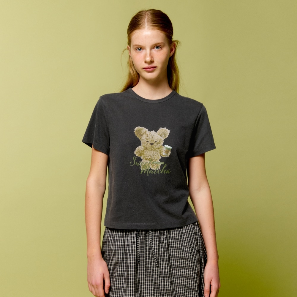 【ディパウンド】抹茶ラテダニーTシャツ - チャコール