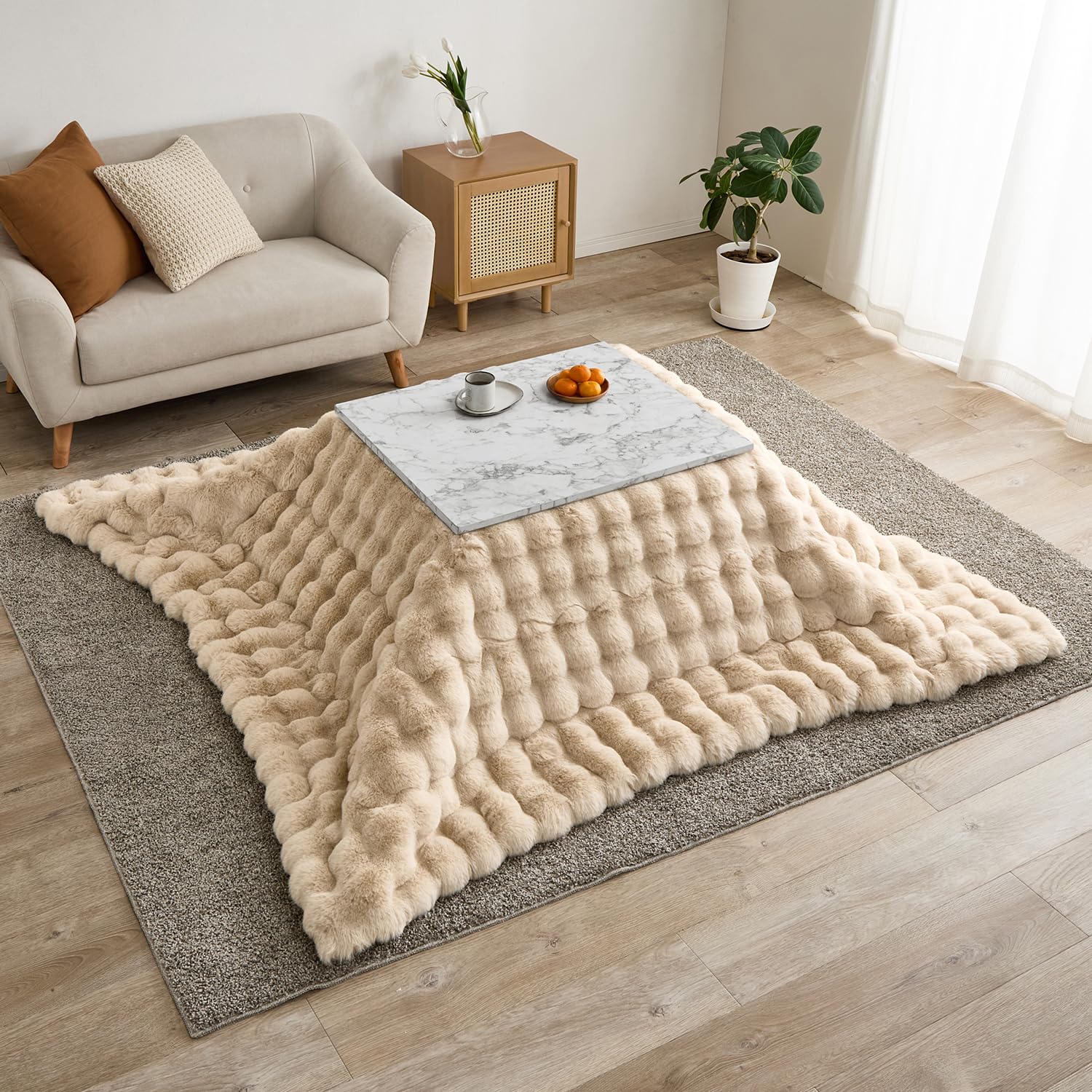 キャンプ 扇風機 充電式扇風機 40000mAh大容量 最大136時間連続使用 風量4段階調節 DCモーター 静音 Type-C充電式 吊り下げ タイマー機能 自動首振り リモコン付き 32枚高輝度L