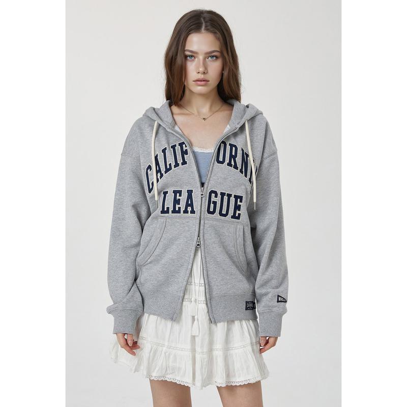 シグネチャーパッチフードジップアップ / WHMZG1111U