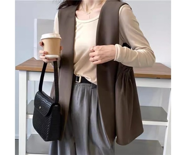 レディース トップス ベスト 前開き ミドル丈 袖なし ノースリーブ 異国風 大人可愛い シンプル カジュアル おしゃれ レトロ ボーイッシュ ルーズ 個性的 クール ナチュラル 知的 ハンサム