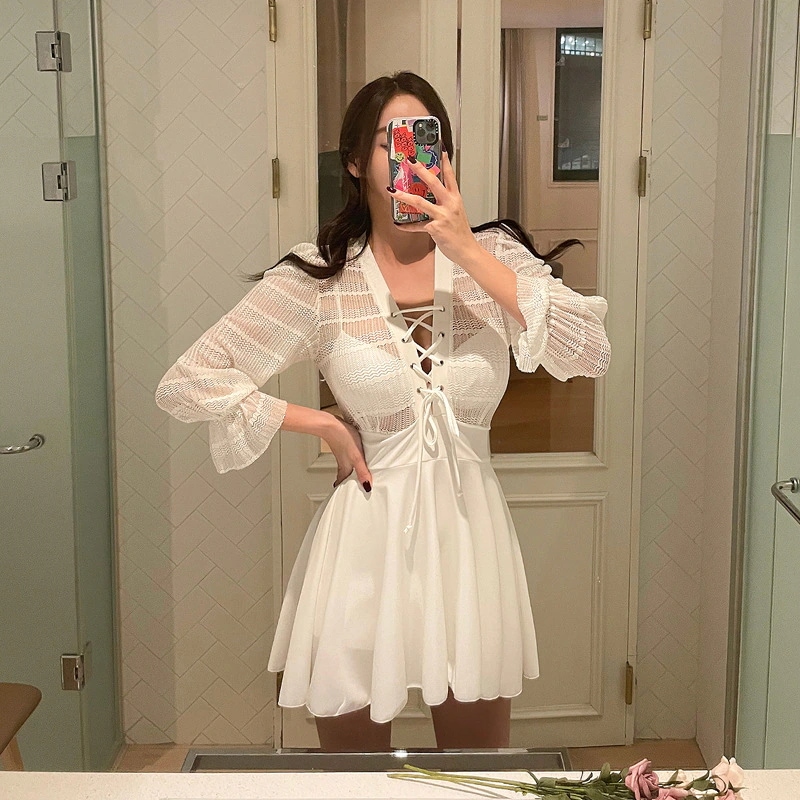 新作 インズ水着 小さめ フレッシュ ストラップデザイン スカート ワンピース 長袖 水着 新品