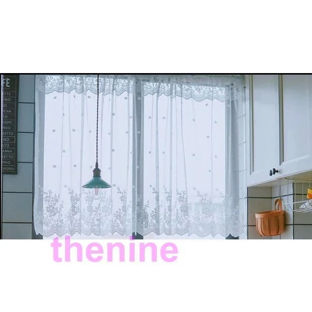 2枚購入で 2oo円FF![超激安]入荷カフェカーテン おしゃれ 裾トリムつき モダン 飾り 目隠し ホワイト 花柄 棚 インテリア キッチン 150×50cm 小窓