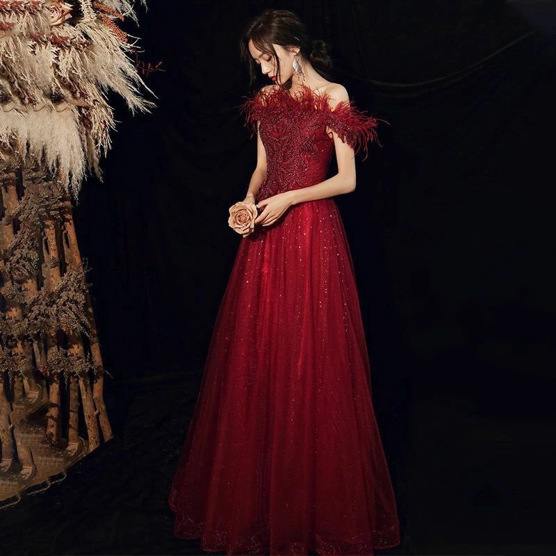 2点購入で200円割引夏の新着商品 セールウエディングドレス ウェディングドレス ロングドレス 無地 演奏会用 赤 披露宴 着痩せ 合唱衣装 オシャレ 結婚式 ノースリーブ 袖なし お呼ばれ 夏 20 7,625円