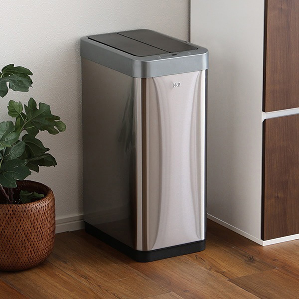 両開き 自動開閉ゴミ箱 45L 【BTCO-バタコ-】 11,063円