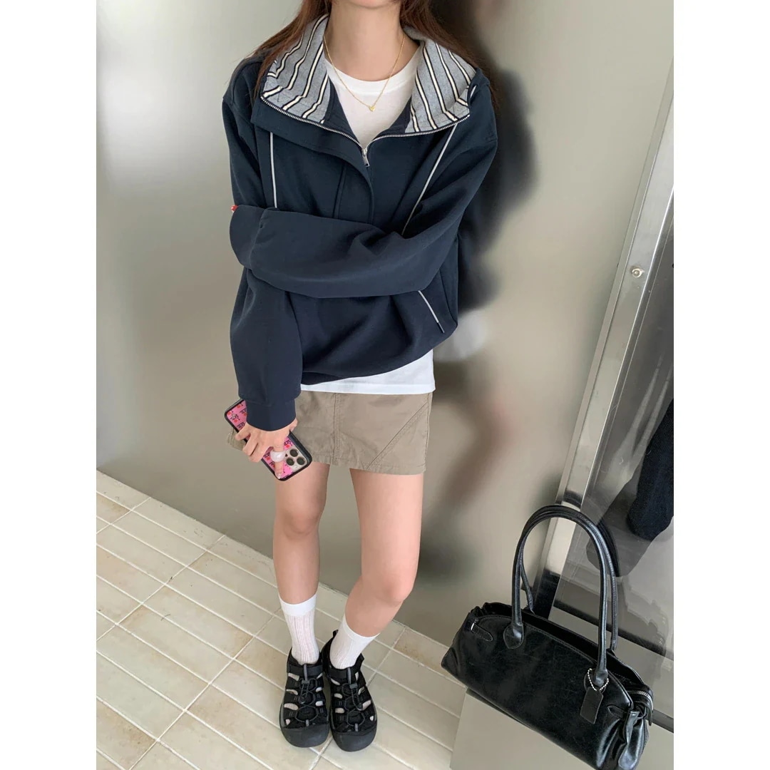 ハーフジッパー分割デザイン性 フード付きパーカー レディース 2025 新モデル ファッショナブル多コーデ デザイン性トップス