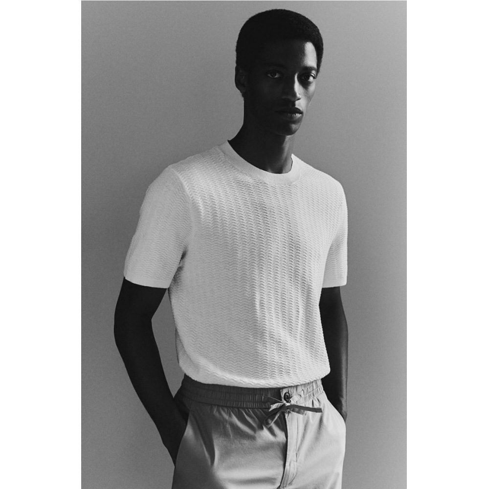 H&M レギュラーフィットテクスチャードニットTシャツホワイト
