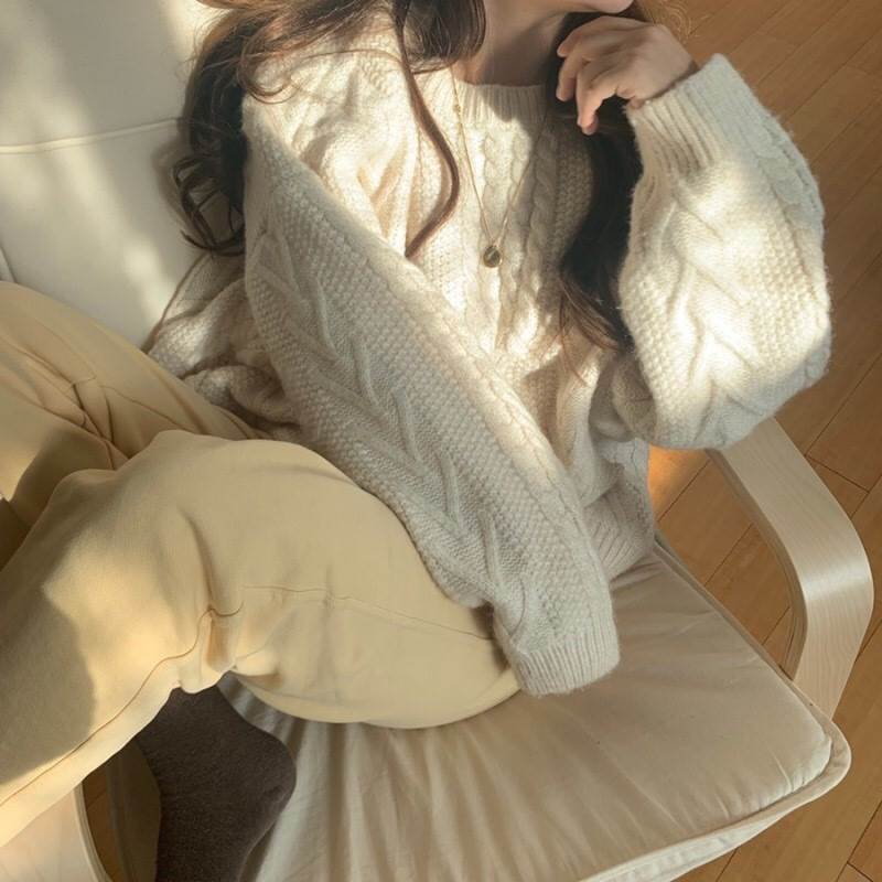 トップス セーター プルオーバー 袖あり 長袖 萌袖 ラウンドネック 襟なし ワイド かわいい 大人可愛い きれいめ シンプル カジュアル 大人 上品 おしゃれ お洒落 大人女子 こなれ感 ラフ ラブ