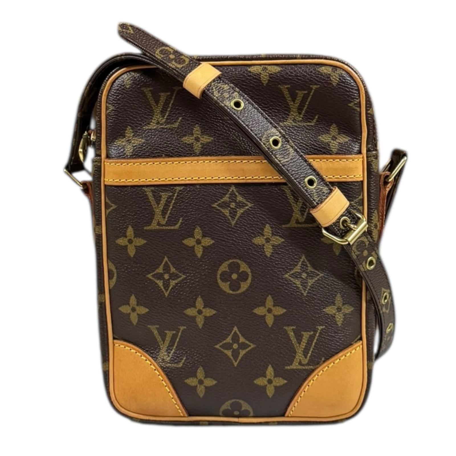 ルイヴィトン ダヌーブ モノグラム ショルダーバッグ モノグラムキャンバス M45266 ブラウン LOUIS VUITTON 中古