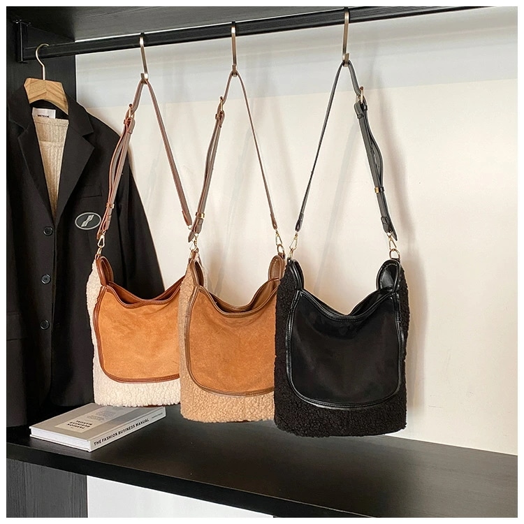 ショルダーバッグ ファーバッグ デザイン (T)