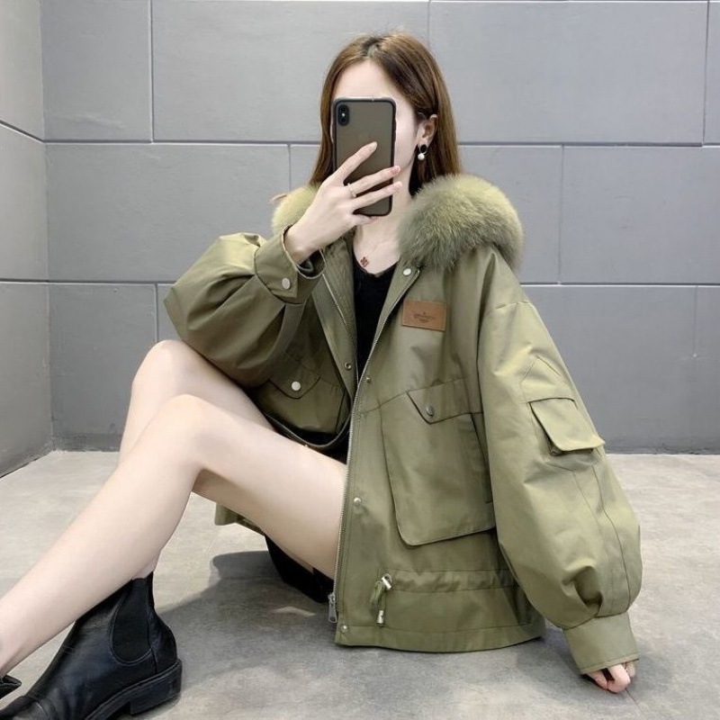 背の低い人向けのショートパイジャケット取り外し可能なファーリアルファーライニング若くてファッショナブルなショート冬用ファーコート