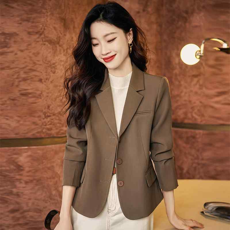 レディース 女性用 ビジネスジャケット キルティングジャケット 営業職 外歩き ブレザー スリムフィット 春秋 スタイリッシュ エレガント おしゃれ 通勤 オフィスワーク ショッピング タウンユース 6,732円